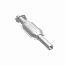 Load image into Gallery viewer, MagnaFlow Direct Fit Catalytic Converter Gm