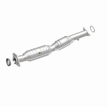 Load image into Gallery viewer, MagnaFlow Direct Fit Catalytic Converter 2004 Acura 3.5RL 3.5L