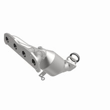 Load image into Gallery viewer, MagnaFlow Direct Fit Catalytic Converter 09-14 Sentra 2.0L Manifold