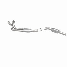 Load image into Gallery viewer, MagnaFlow Direct Fit Catalytic Converter 1996 Ford E-150 4.9L