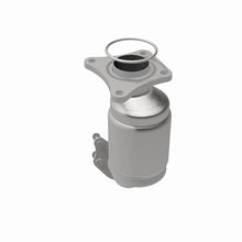 Load image into Gallery viewer, MagnaFlow Direct Fit Catalytic Converter 02-03 Altima 3.5 rr mani OE