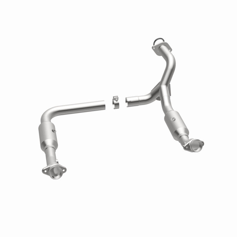MagnaFlow DF Cat Conv 06-09 Ford Explorer/06-10 Mercury Mountaineer 4.6L Y-Pipe Assembly (49 State)