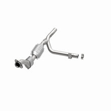 Load image into Gallery viewer, MagnaFlow Direct Fit Catalytic Converter 99 Ford F-150 4.6L