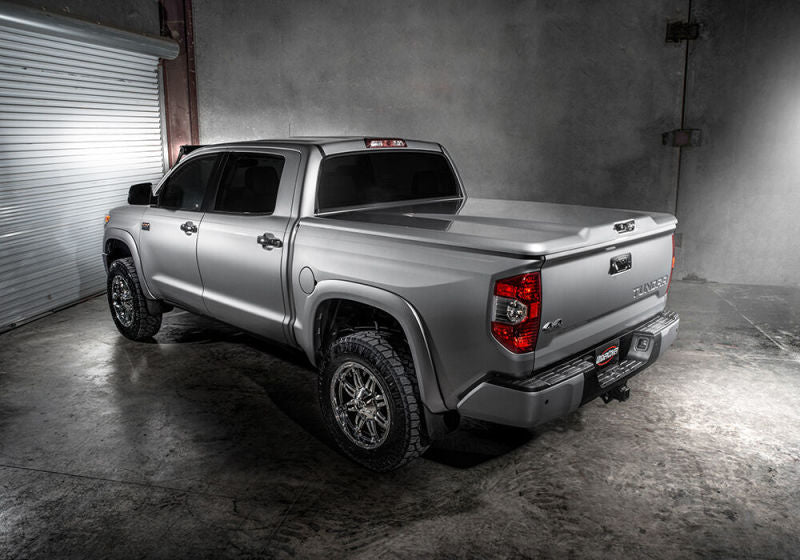 UnderCover 17-20 Toyota Tacoma 6ft Elite LX Bed Cover - Cement Gray (Req Factory Deck Rails)