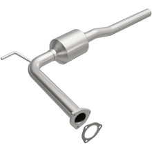 Load image into Gallery viewer, MagnaFlow Direct Fit Catalytic Converter 1993/1995 Volkswagen EuroVan 2.5L