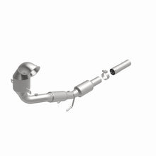 Load image into Gallery viewer, MagnaFlow Direct Fit Catalytic Converter 15-17 Volkswagen Golf / GTI