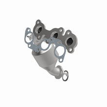 Load image into Gallery viewer, MagnaFlow Direct Fit Catalytic Converter 04-06 Toyota Sienna 3.3L