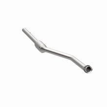 Load image into Gallery viewer, MagnaFlow Direct Fit Catalytic Converter 99-00 BMW 540i 4.4L DS Rear