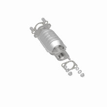 Load image into Gallery viewer, MagnaFlow Direct Fit Catalytic Converter 01-03 Rio 1.5/1.6 Rear