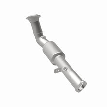 Load image into Gallery viewer, MagnaFlow Direct Fit Catalytic Converter BMW 5 08-09 Front OEM