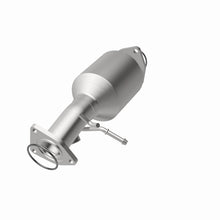 Load image into Gallery viewer, MagnaFlow OEM Grade Direct Fit Converter 15-16 Honda CR-V 2.4L