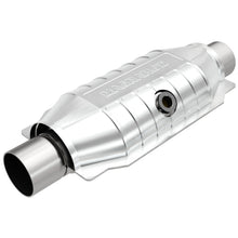 Load image into Gallery viewer, MagnaFlow Universal Catalytic Converter 99-01 Mustang 3.8L Rear