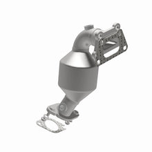 Load image into Gallery viewer, MagnaFlow Direct Fit Catalytic Converter 2010-2011 SRX 3 L Underbody