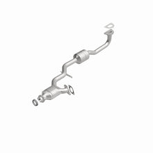 Load image into Gallery viewer, MagnaFlow Direct Fit Catalytic Converter 04-05 Subaru Outback/Legacy 2.5L D/S