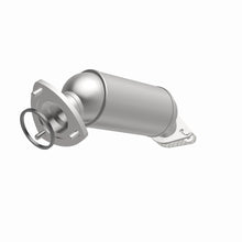 Load image into Gallery viewer, MagnaFlow Direct Fit Catalytic Converter 2013-2015 GMC Acadia