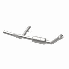 Load image into Gallery viewer, MagnaFlow Direct Fit Catalytic Converter F-150 04-06 8 4.6L OEM