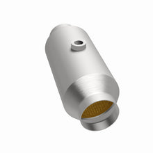 Load image into Gallery viewer, MagnaFlow California Grade Universal Converter 11-15 Mercedes-Benz G550 V8 5.5L