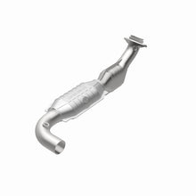 Load image into Gallery viewer, MagnaFlow Direct Fit Catalytic Converter 97-98 Ford Trucks 4.6L