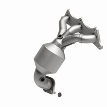 Load image into Gallery viewer, MagnaFlow DF Catalytic Conv 04-06 Mitsubishi Galant 3.8L Front Manifold *NOT FOR SALE IN CALIFORNIA*