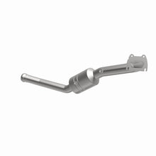Load image into Gallery viewer, MagnaFlow Direct Fit Catalytic Converter OEM 11-12 Jeep Grand Cherokee 3.6L