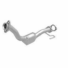 Load image into Gallery viewer, MagnaFlow Direct Fit Catalytic Converter 96-98 Explorer-Mountaineer