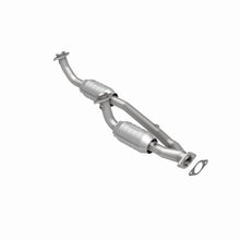 Load image into Gallery viewer, MagnaFlow Direct Fit Catalytic Converter Windstar 95-96