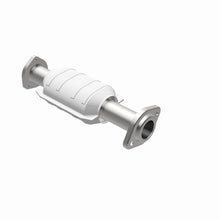 Load image into Gallery viewer, MagnaFlow Direct Fit Catalytic Converter 01/20/00-01 Jeep Cherokee 4.0L Rear (49 State)