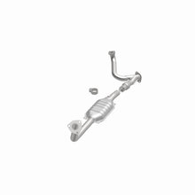 Load image into Gallery viewer, MagnaFlow Direct Fit Catalytic Converter 98-02 3.5L Isuzu Trooper DS