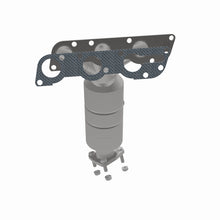 Load image into Gallery viewer, MagnaFlow Direct Fit Catalytic Converter 04-05 Suzuki Verona 2.5L
