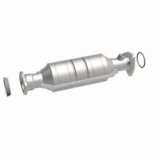 Load image into Gallery viewer, MagnaFlow Direct Fit Catalytic Converter 1998 Honda Odyssey 2.3L