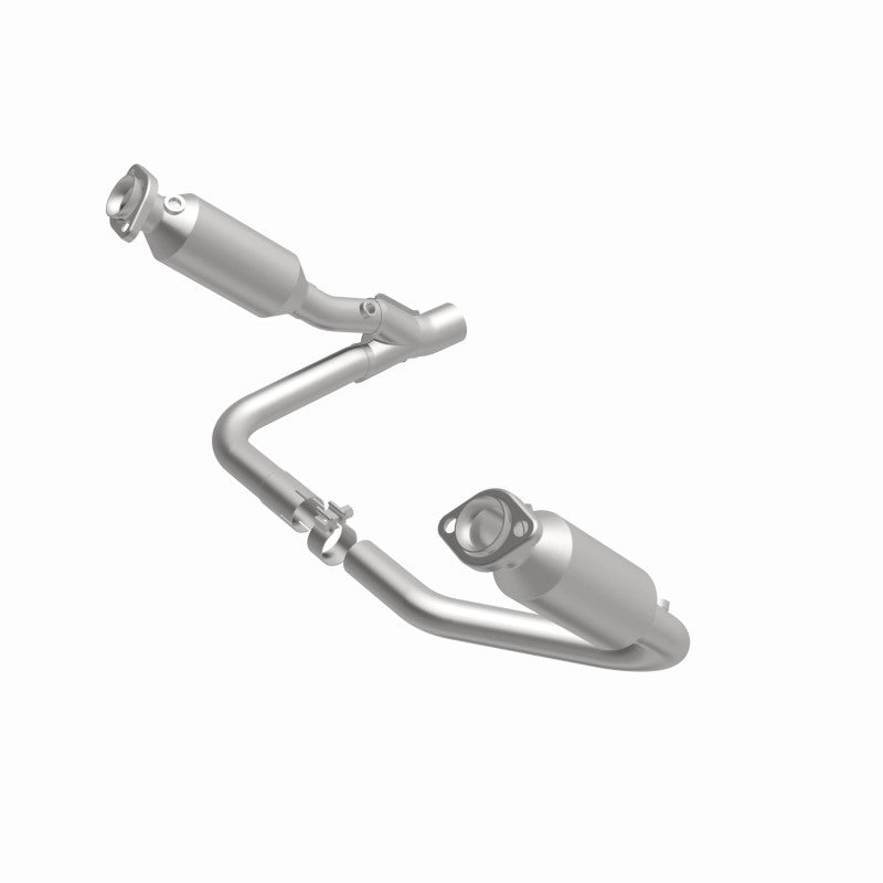 MagnaFlow Direct Fit Catalytic Converter California Grade 07-08 Dodge Durango 3.7L
