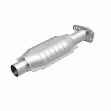 Load image into Gallery viewer, MagnaFlow Direct Fit Catalytic Converter Gm