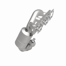 Load image into Gallery viewer, MagnaFlow Direct Fit Catalytic Converter 01-06 Escape 3.0 with oil