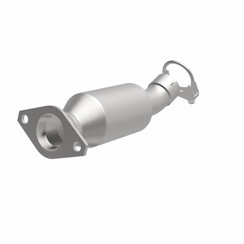MagnaFlow Direct Fit Catalytic Converter 12-16 Toyota Prius C 1.5L