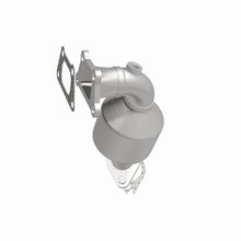 Load image into Gallery viewer, MagnaFlow Direct Fit Catalytic Converter 2010-2011 SRX 3 L Underbody