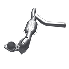 Load image into Gallery viewer, MagnaFlow Direct Fit Catalytic Converter 97-99 Ford Vans 4.6L