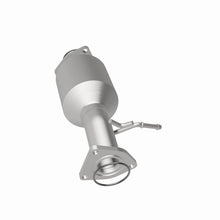 Load image into Gallery viewer, MagnaFlow OEM Grade Direct Fit Converter 15-16 Honda CR-V 2.4L