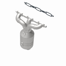 Load image into Gallery viewer, MagnaFlow Direct Fit Catalytic Converter 2007 Chrysler Pacifica 4.0L