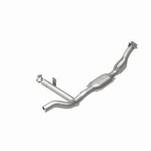 Load image into Gallery viewer, MagnaFlow Direct Fit Catalytic Converter 01 Ford F150 5.4L
