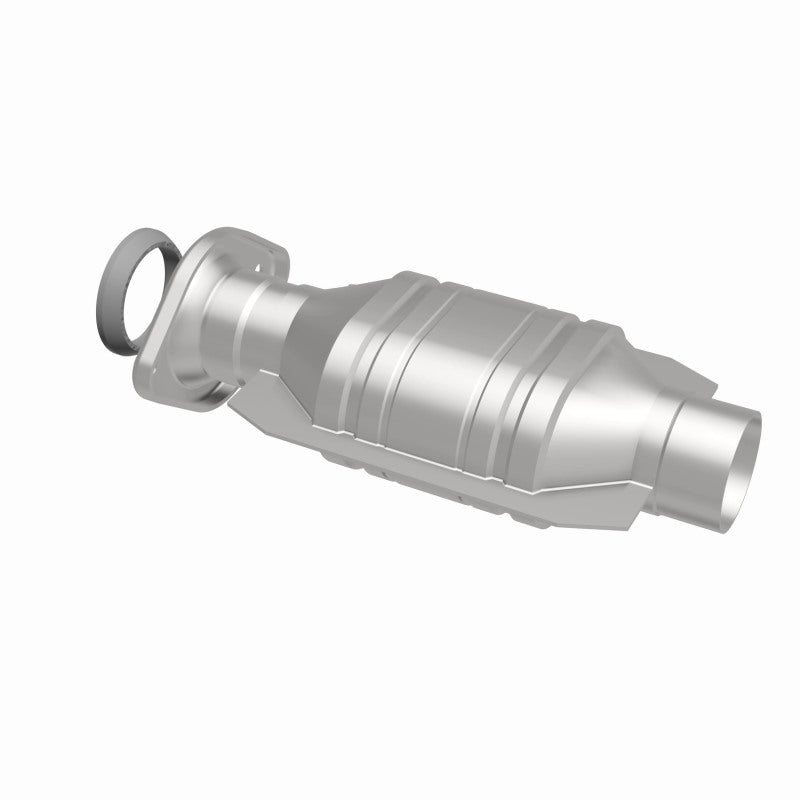 MagnaFlow Direct Fit Catalytic Converter 01-03 Highlander underbody