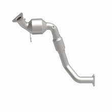 Load image into Gallery viewer, MagnaFlow Direct Fit Catalytic Converter 07 VW Touareg 3.6L Rear close