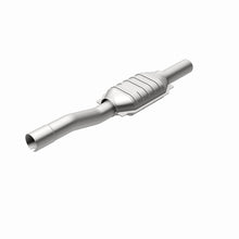 Load image into Gallery viewer, MagnaFlow Direct Fit Catalytic Converter 02-04 Jeep Grand Cherokee 4.0L Rear