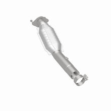 Load image into Gallery viewer, MagnaFlow Direct Fit Catalytic Converter GM 01-02 2500 Passenger Side 6L