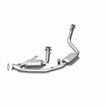 Load image into Gallery viewer, MagnaFlow Direct Fit Catalytic Converter Taurus 96-99 3.0L