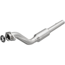 Load image into Gallery viewer, MagnaFlow Direct Fit Catalytic Converter 1996 Buick LeSabre 3.8