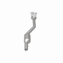 Load image into Gallery viewer, MagnaFlow Direct Fit Catalytic Converter 00-03 BMW M5 5.0L Passenger Side
