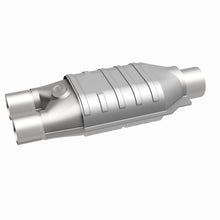 Load image into Gallery viewer, MagnaFlow Universal Catalytic Converter 3/2 Single / Dual with O2