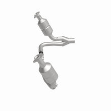 Load image into Gallery viewer, MagnaFlow Direct Fit Catalytic Converter 04 Dakota 3.7/4.7 2WD OEM