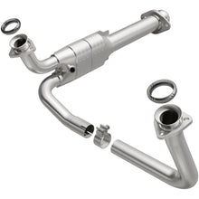 Load image into Gallery viewer, MagnaFlow Direct Fit Catalytic Converter GM 1500/2500/Suburban 5.0L