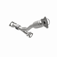 Load image into Gallery viewer, MagnaFlow Direct Fit Catalytic Converter 05-06 Pontiac G6 3.5L Rear